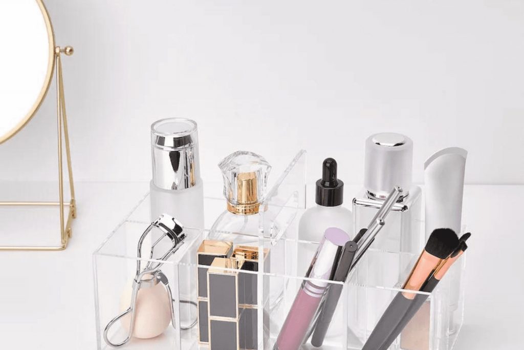 3. MOJAN Makeup Storage with Handle
