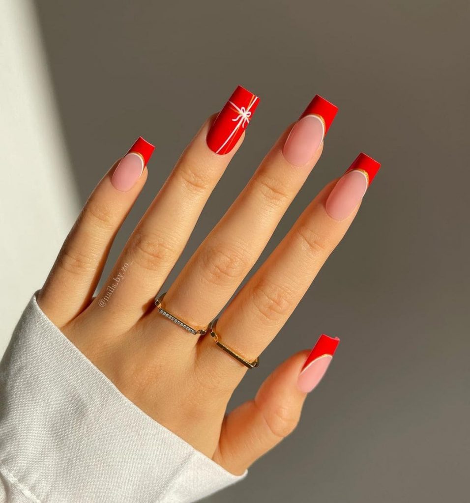 Do you love the French nail design? These unique bands on a bright nail polish will give you a sexy experience