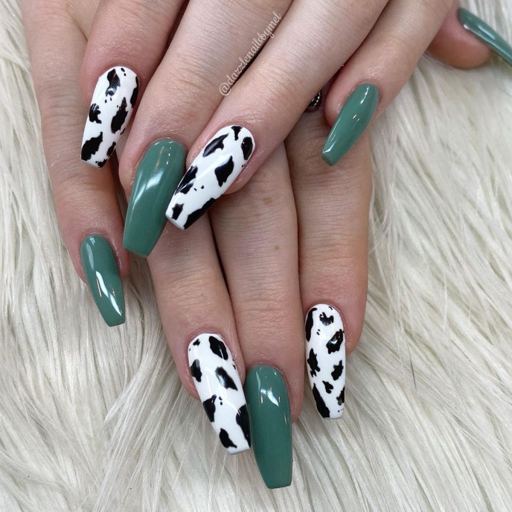 Cow Print Coffin Nails 