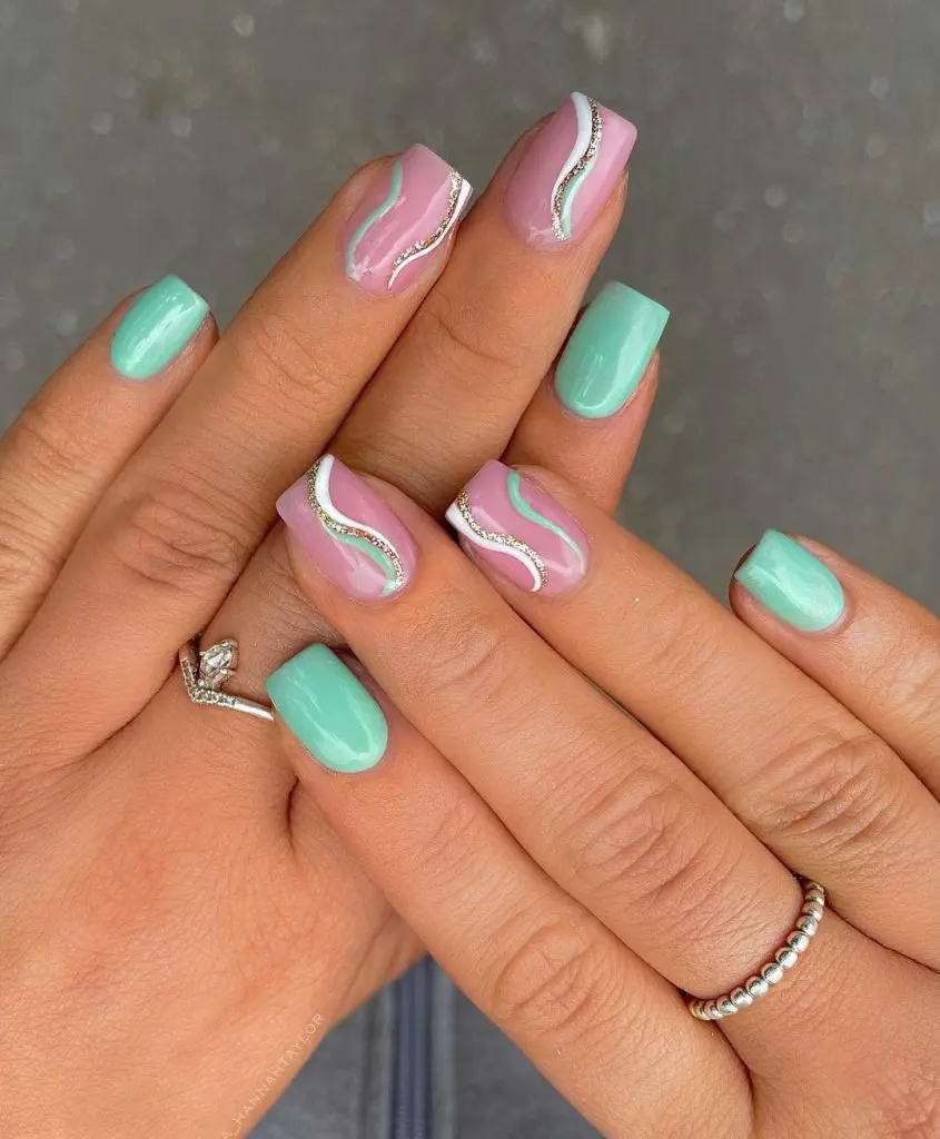 Turquois Swirls bright summer nails