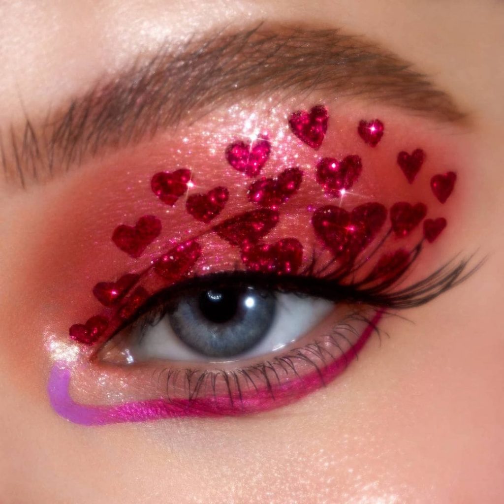 light pink Eyeshadow with some hearts will give your eyes the attention they deserve