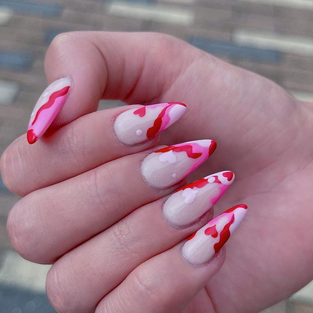 Sexy nails make a beautiful valentine's day