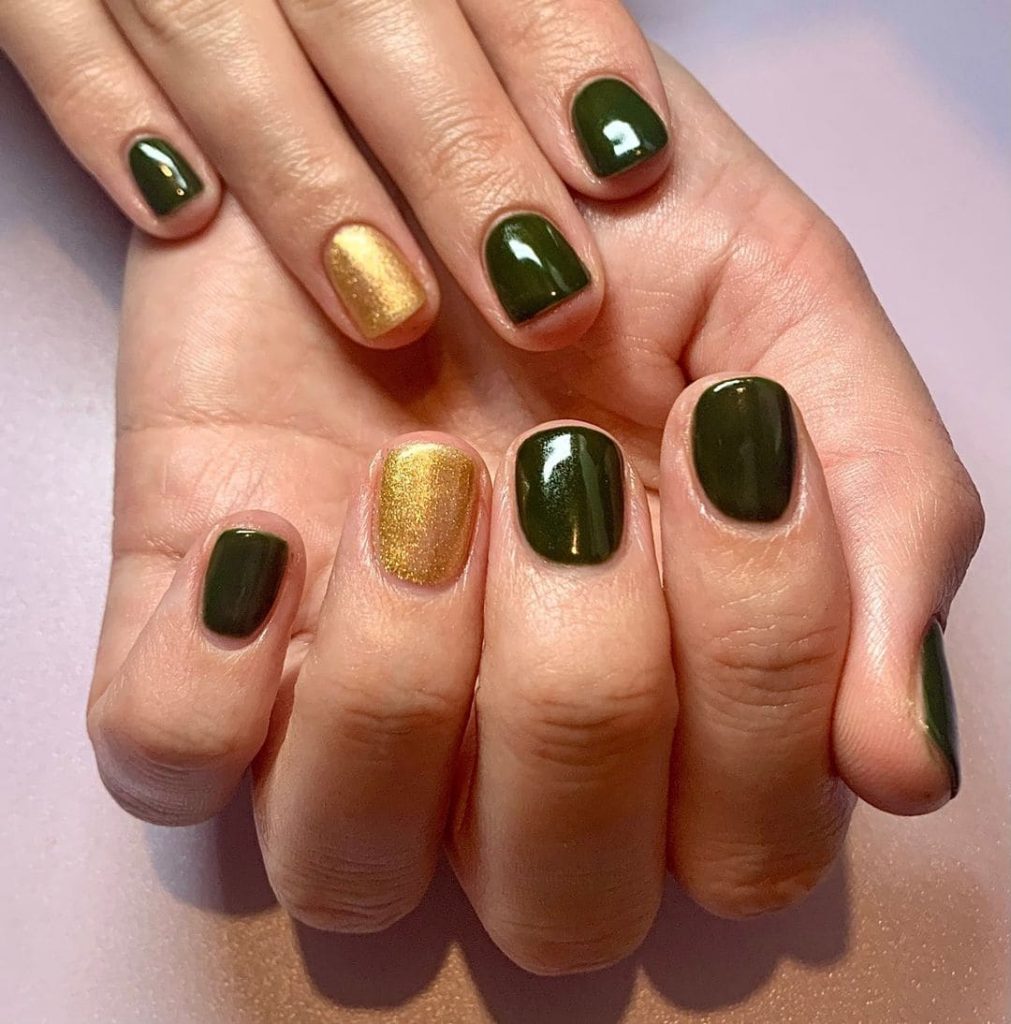 Green And Gold Gel Chic Nails