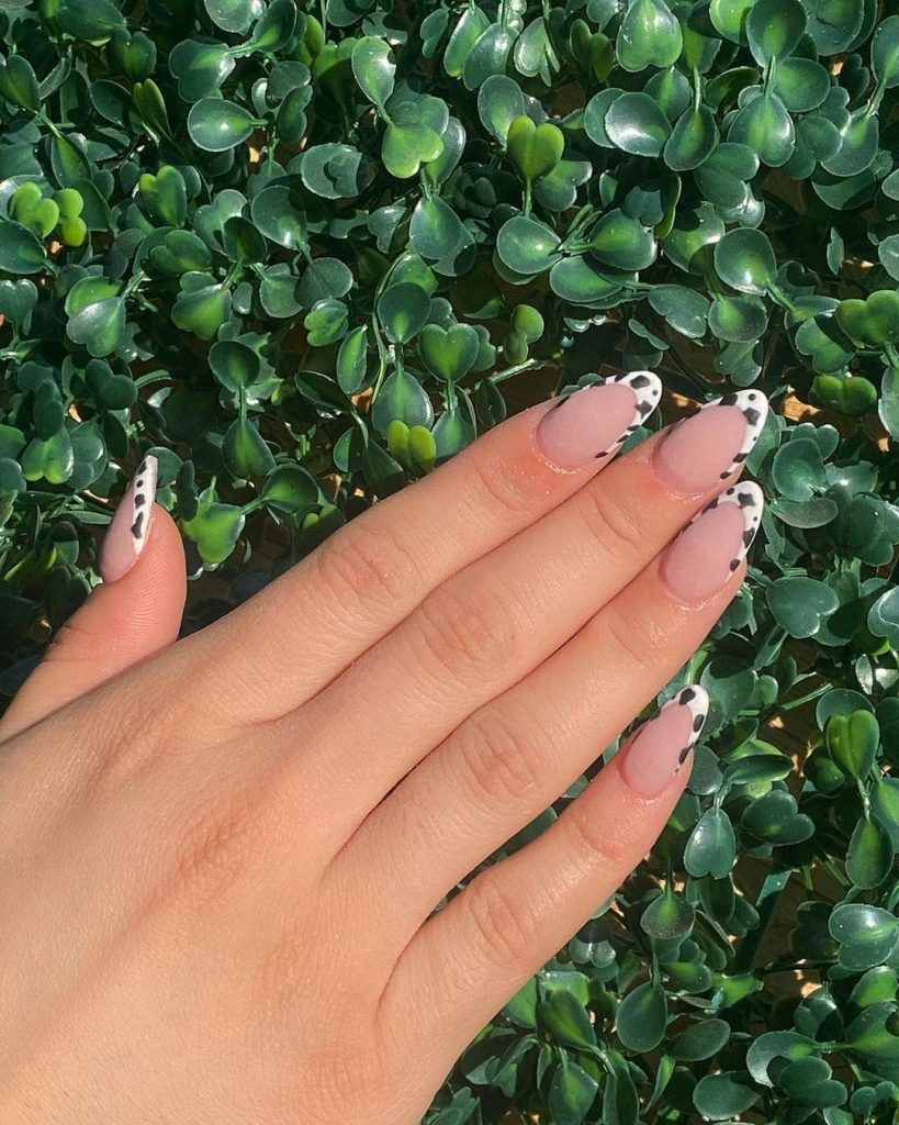 French Tips With A Twist 