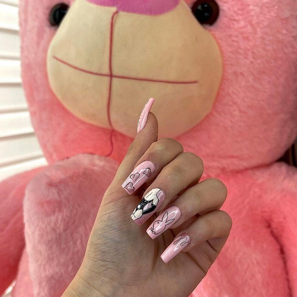 Pink Hearts playboy Nails