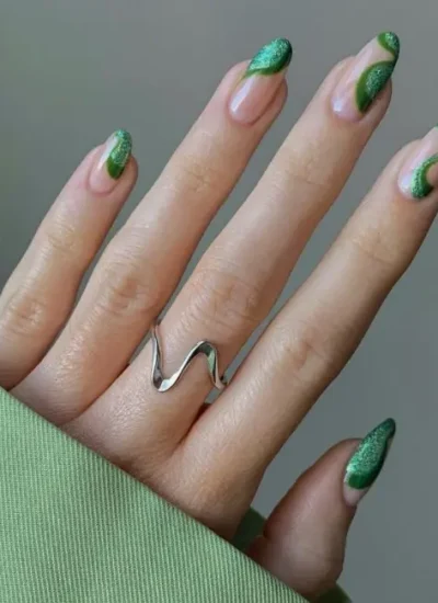 Green curly Christmas Nail Art Designs In 2024